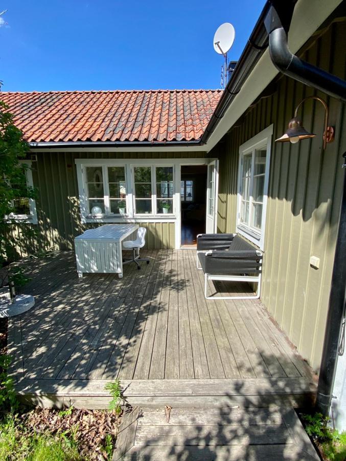 Villa I Norrtaelje Luaran gambar