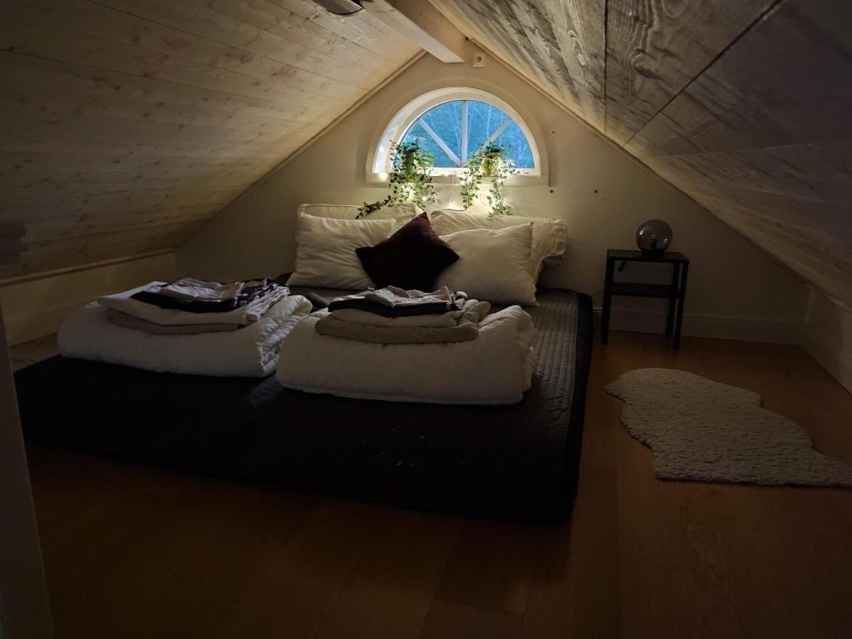 Villa I Norrtaelje Luaran gambar