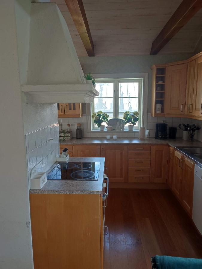 Villa I Norrtaelje Luaran gambar