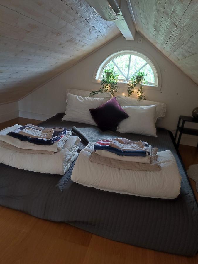 Villa I Norrtaelje Luaran gambar