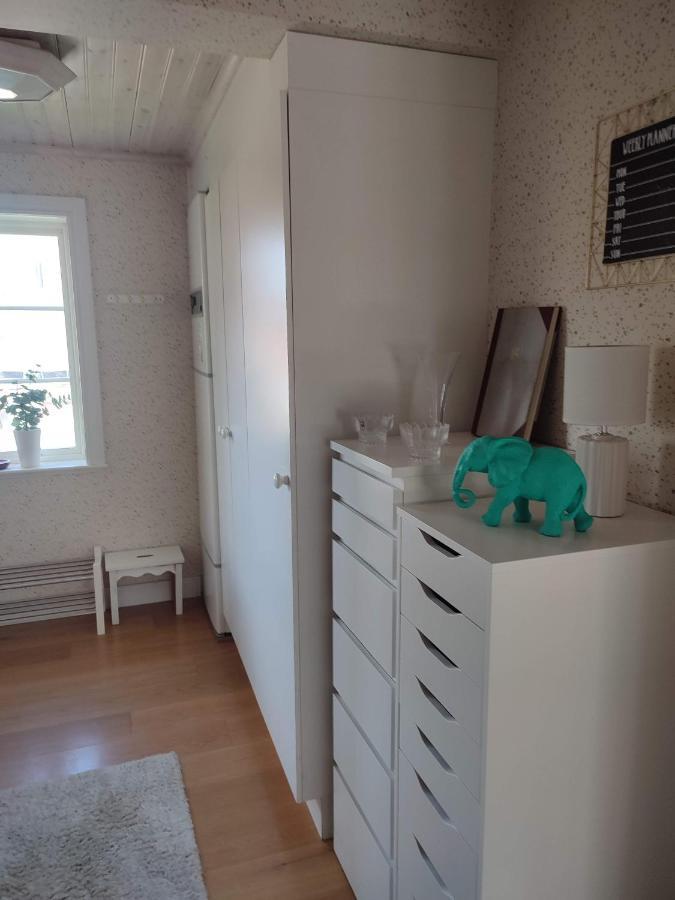 Villa I Norrtaelje Luaran gambar