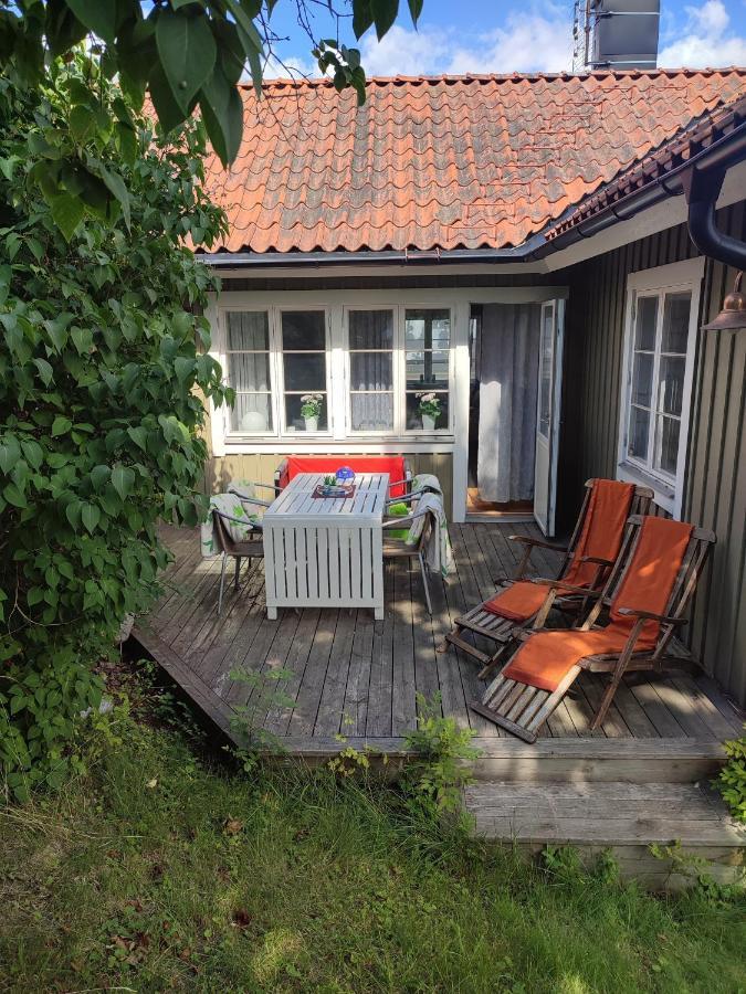 Villa I Norrtaelje Luaran gambar